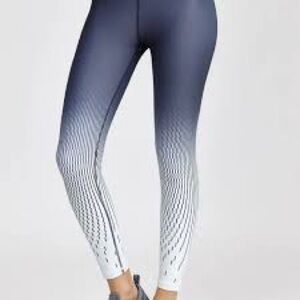 Pixel Athletic Gradient leggings Medium/Large